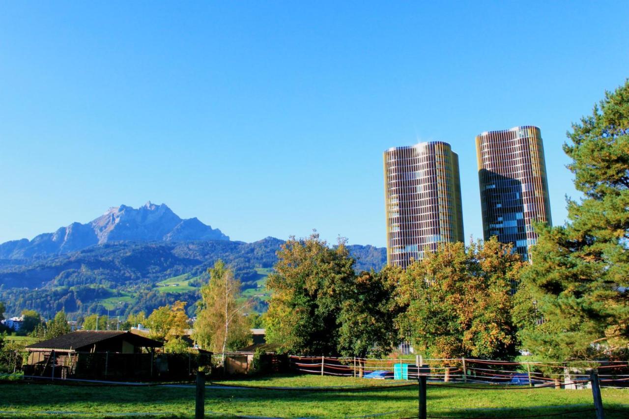 Hitrental Allmend Comfort Studios Luzern Buitenkant foto